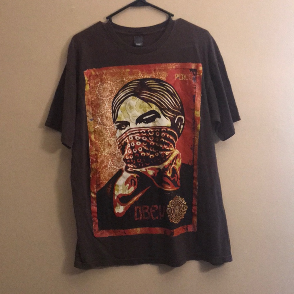 OBEY t-shirt